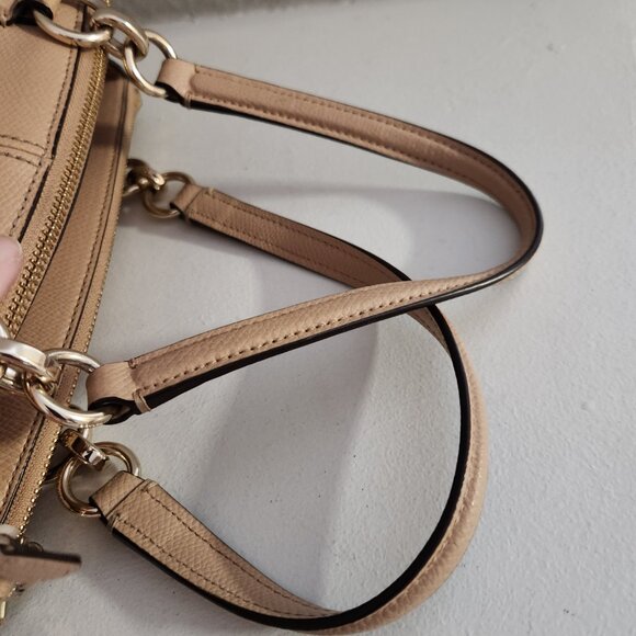 Euc Coach Christie Carryall Beige 2 Way Shoulder Bag Purse - Picture 9 of 11